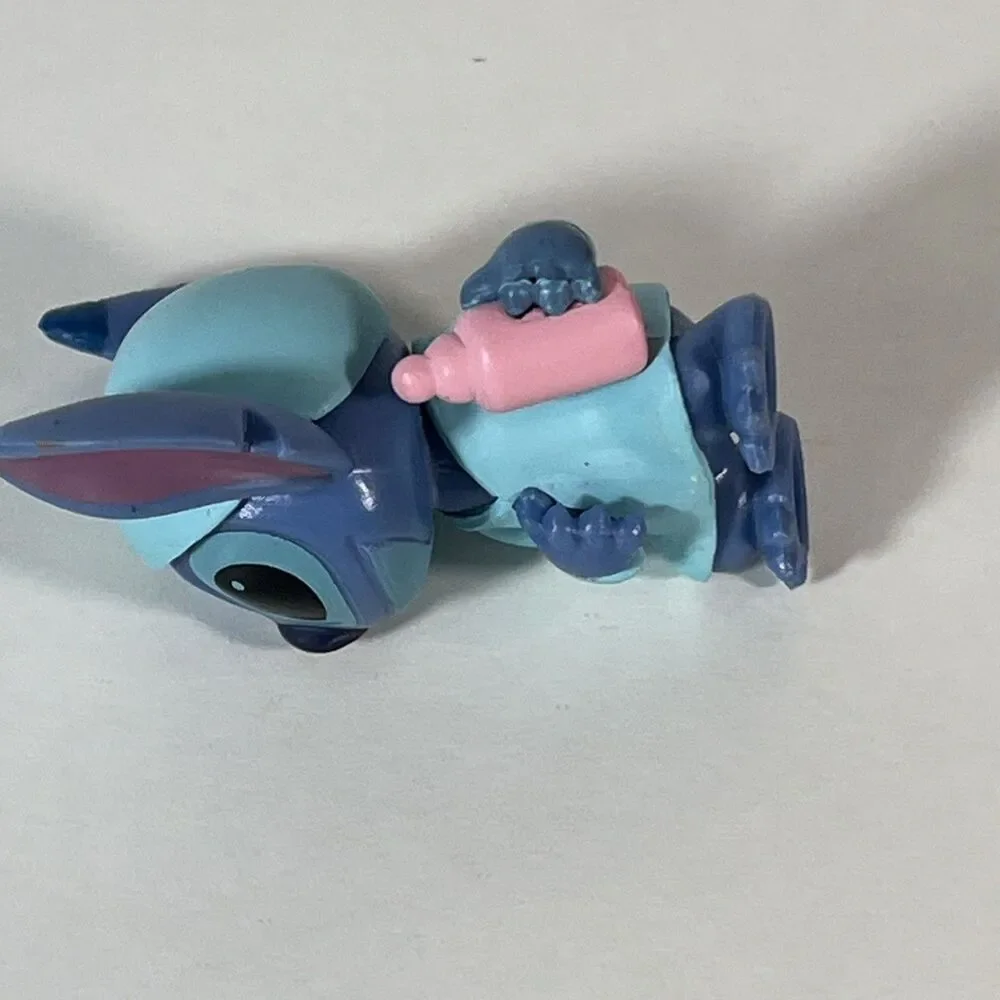 Disney’s Lilo & Stitch - Stich 2” PVC Figure - Bedtime Stitch